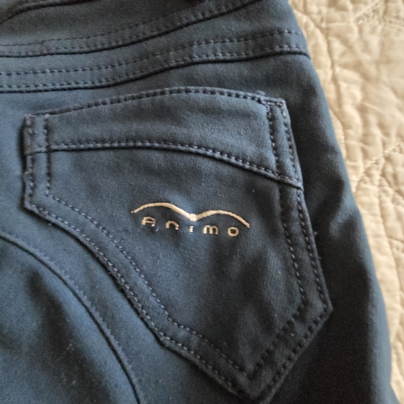 ANIMO PONY DIVISION Size 10 (fits like an 8/9 IMO) Breeches - Picture 8 of 9